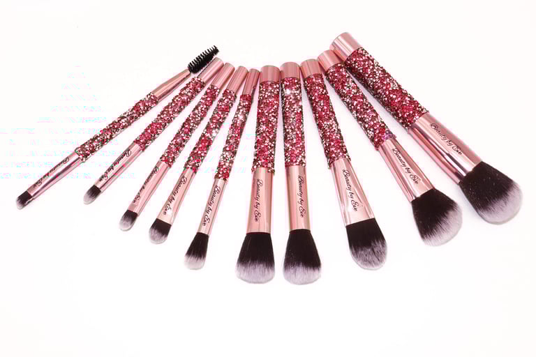 Tis The Season Make Up Brushes